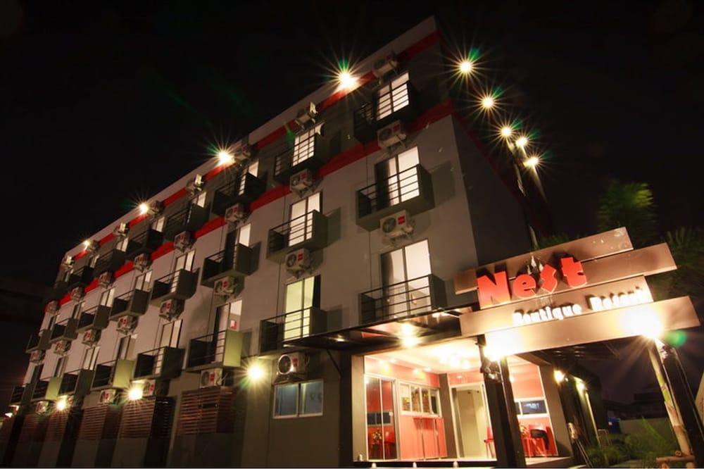 Nest Boutique Resort Bangkok Kültér fotó