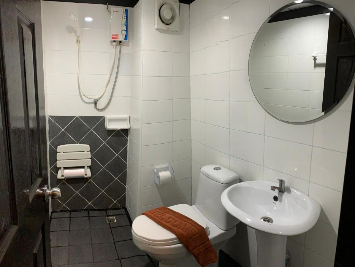 Nest Boutique Resort Bangkok Kültér fotó