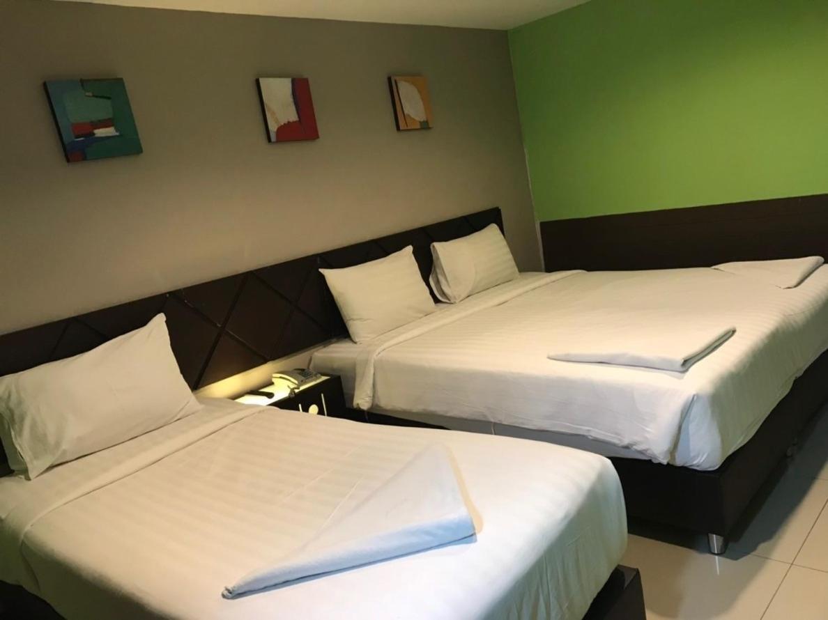 Nest Boutique Resort Bangkok Kültér fotó