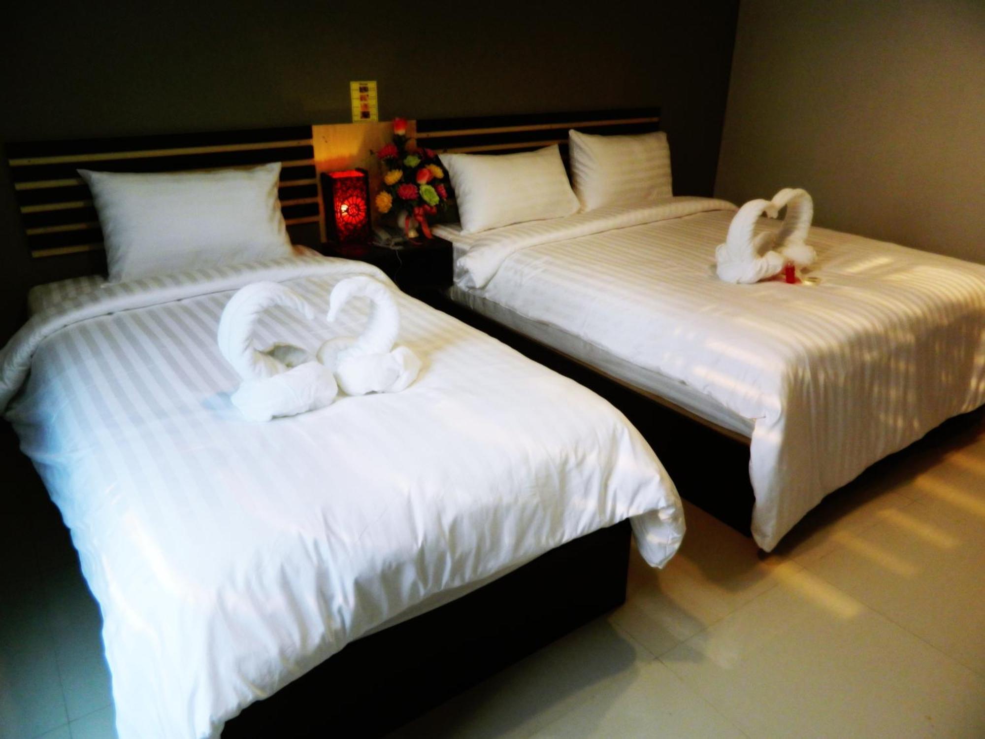 Nest Boutique Resort Bangkok Kültér fotó